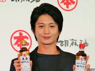 晩酌俳優 向井理 得意料理を実演