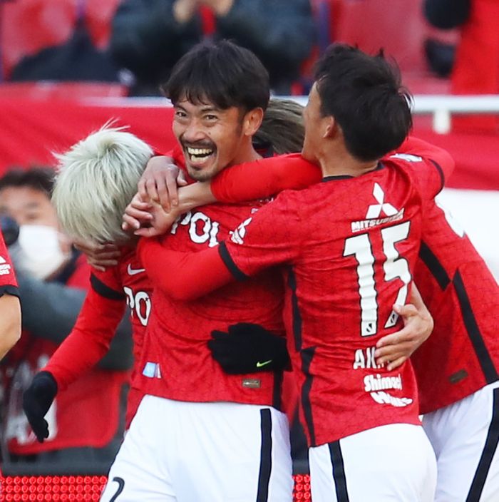 浦和阿部 新記録23季出場&開幕戦ゴール