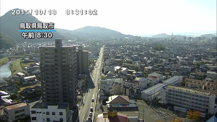 鳥取で震度４の地震２回　ケガ人なし