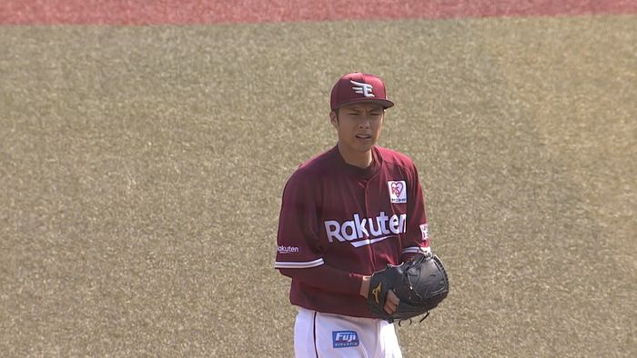 楽天・辛島航が好投も… ロッテ・岡大海のスクイズで5回に同点に追いつかれる