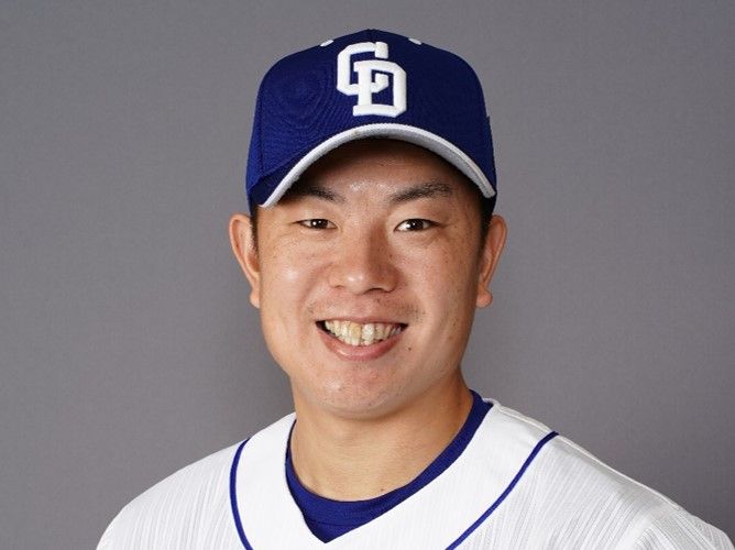 中日・松葉貴大 1・3塁のピンチを切り抜ける 山川穂高と呉念庭には“ビシビシコントロール”の度胸で攻める