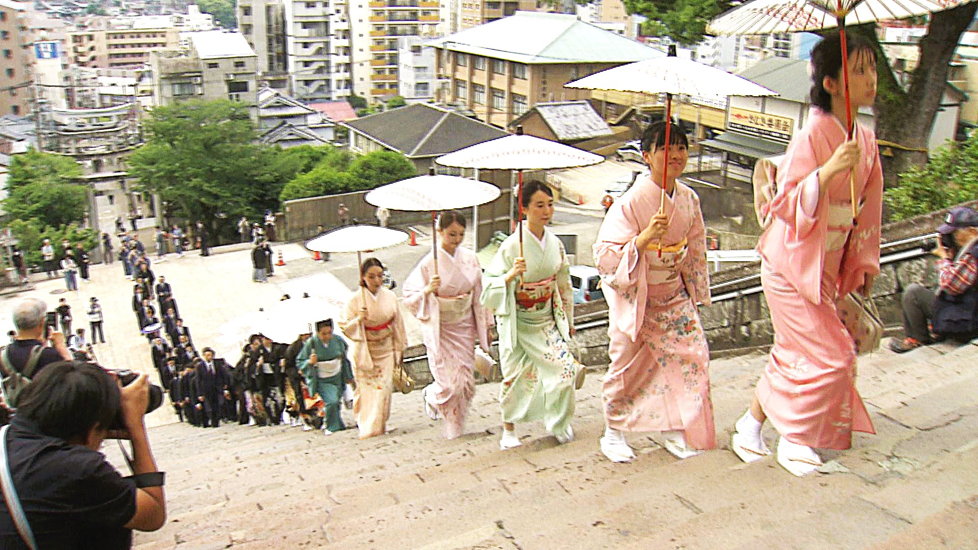 大役の無事達成を祈願「長崎くんち 小屋入り」6つの踊町が本番に向け