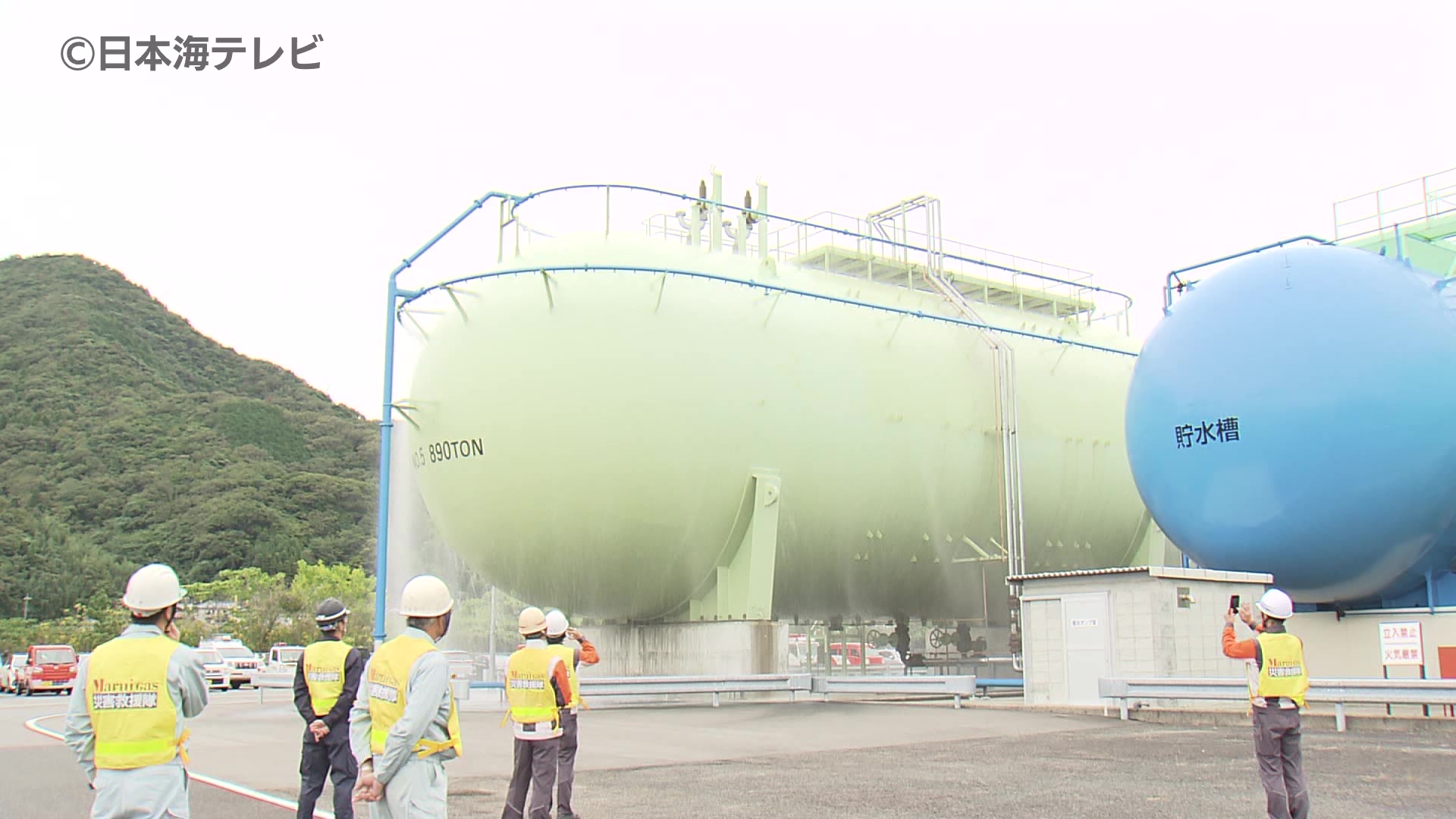 LPガス事業者が災害時のガス漏れなどに対応する訓練を実施 ガスボンベ