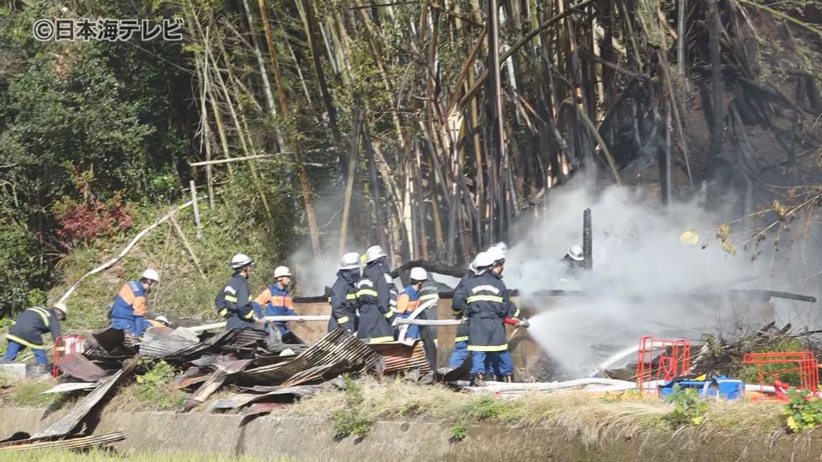 納屋と竹林で火事　伐採した竹を燃やしていたところ火が燃え移る　島根県安来市　