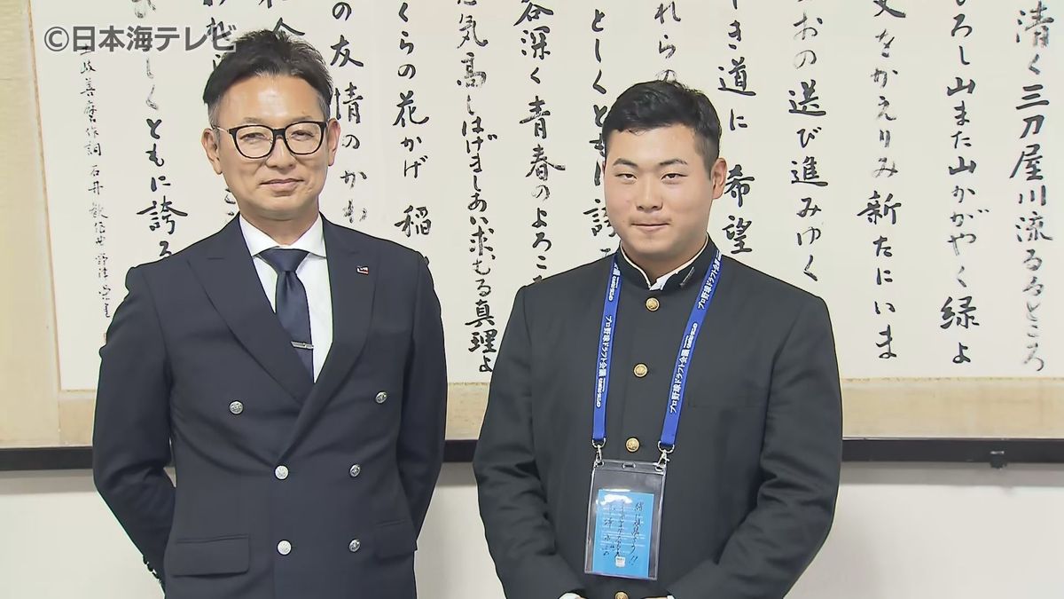 ヤクルト育成2位指名髙野颯太選手　球団関係者が指名のあいさつに訪問　「スワローズの主軸として頑張ってもらいたい」　