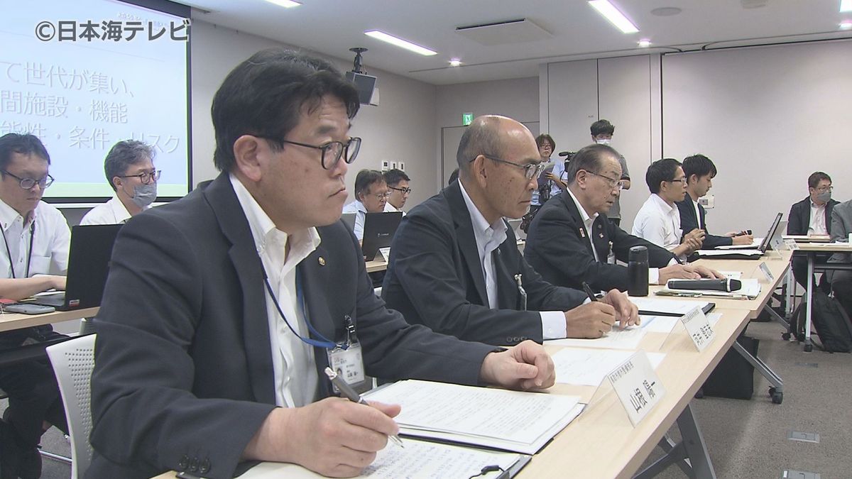 民間企業のノウハウを導入　JR鳥取駅周辺の再整備に向けて意見交換会　建設が検討されている複合施設への意見も　鳥取県鳥取市