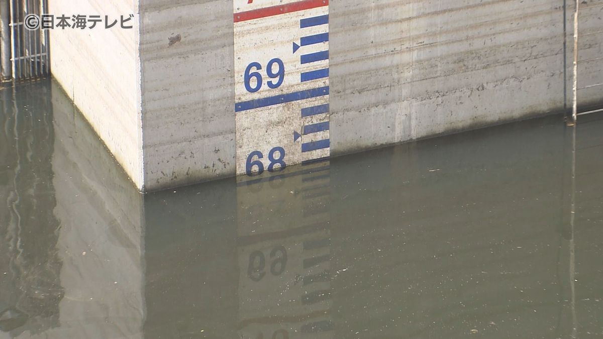 「自然な雨が降っていただければ」　波積ダムで放水量の制限を開始　雨量の減少が原因　島根県江津市