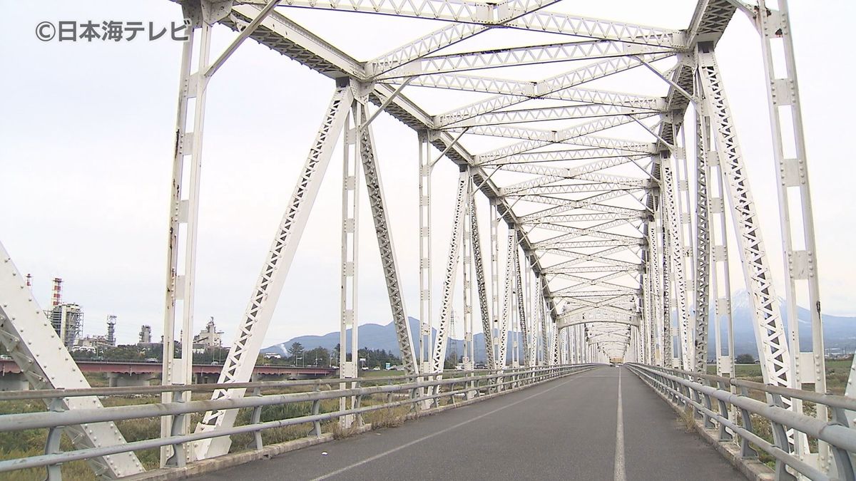 国登録の有形文化財・日野橋で有害物質PCB低濃度検出　橋は老朽化が進み解体撤去も含め検討中　鳥取県米子市