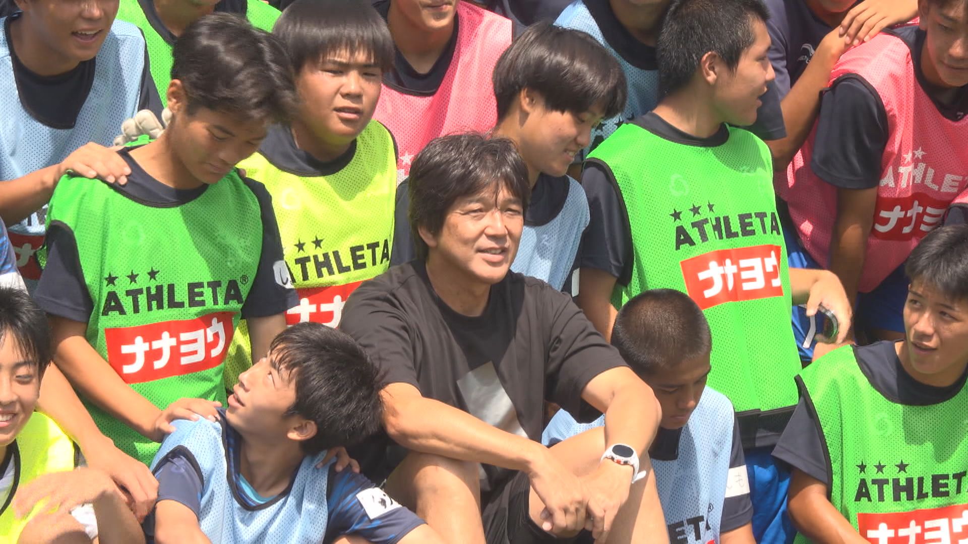 名波浩さんが生徒にアドバイス 元日本代表MF・日本代表コーチ 地元の