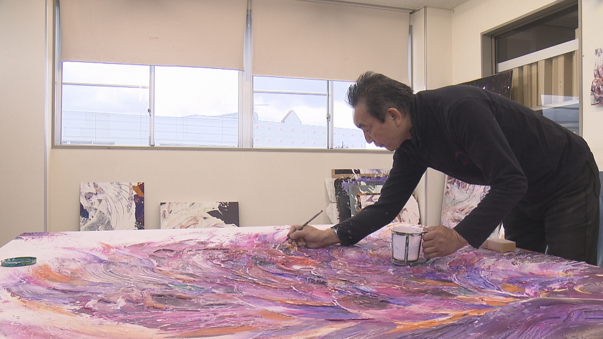岩木山を描き続けて400点　青森市浪岡の画家・石澤暁夫さんが過去最大の新作をひっさげて作品展開催へ