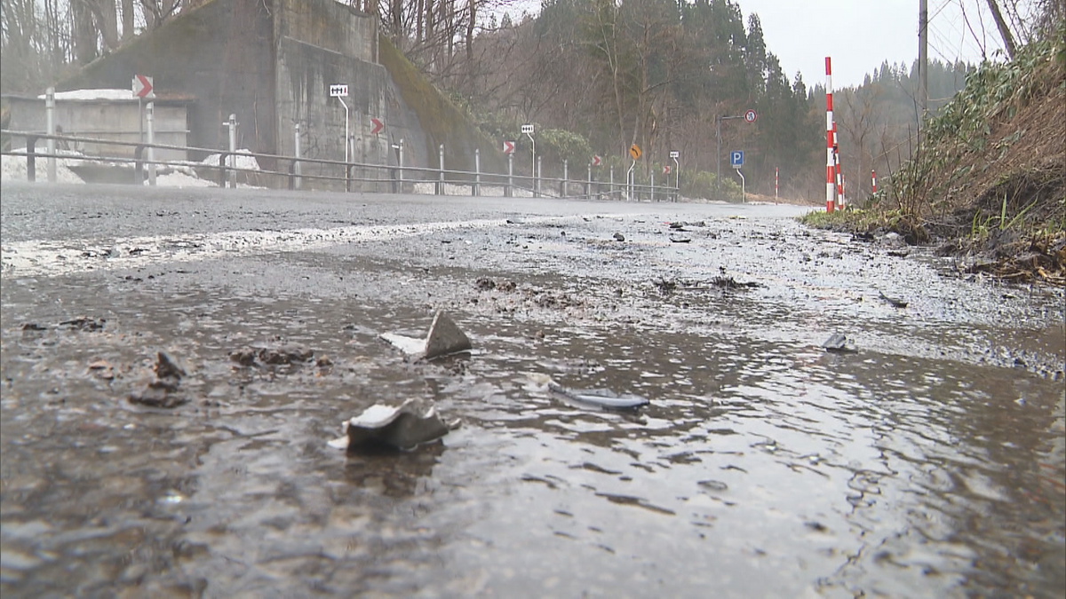 交通安全運動期間中3件目の死亡事故　トラックが正面衝突で運転手死亡　青森県平川市