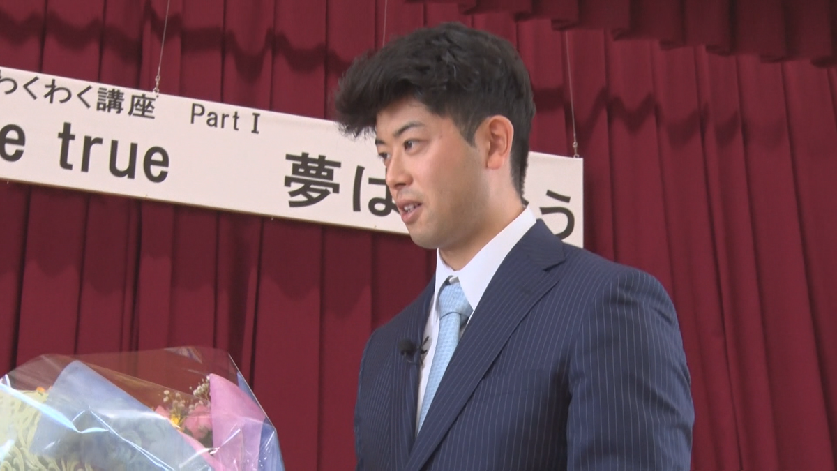 中日・松山晋也投手が初タイトルに喜び「来シーズンも最高に腕を振っていく」　青森県勢3投手が受賞！　 NPB AWARDS 2024