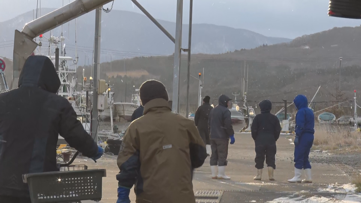 【続報】マグロ漁船転覆で役場職員も参加し船長の捜索続く 大間町長がコメント「本当に見つかって欲しい」