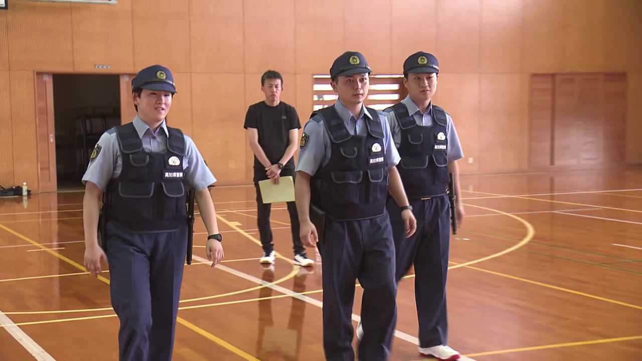 クローズアップ実務1 職務質問 | 警察実務研究会 |本 | 通販