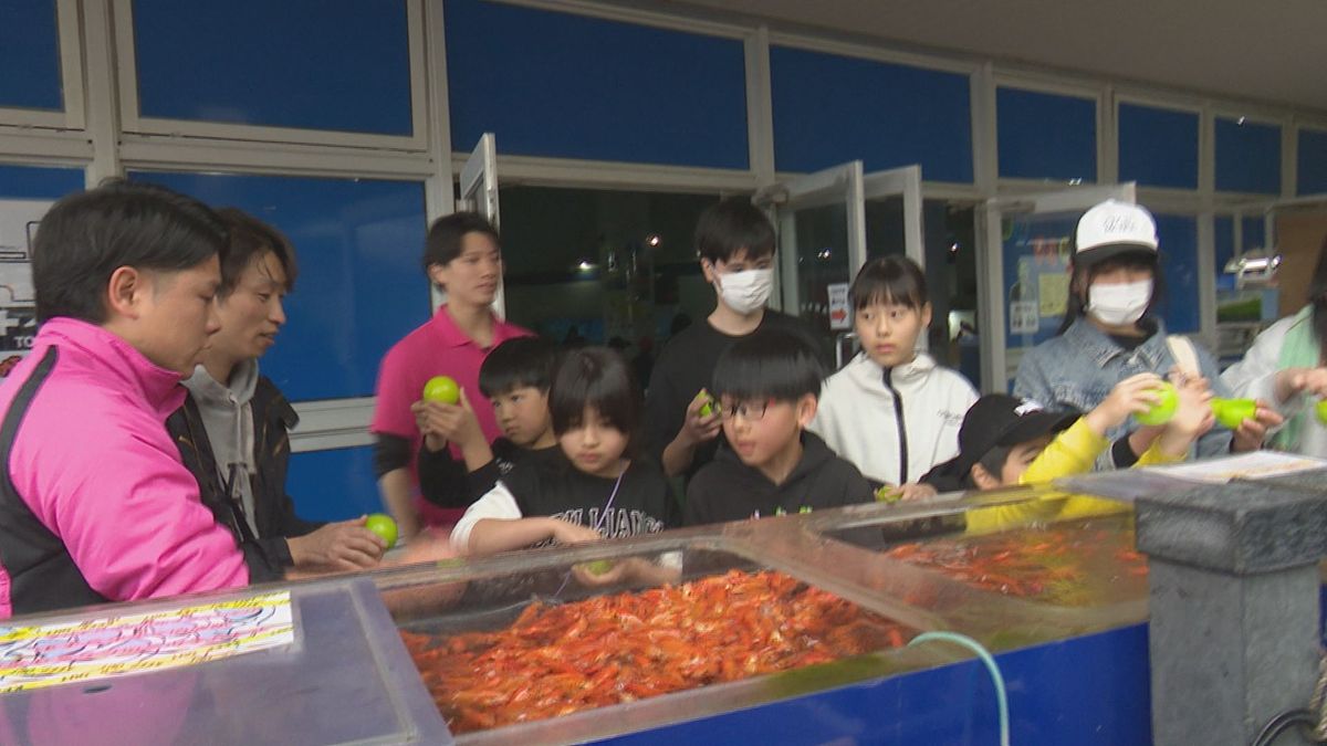 『楽しかった！また行きたい』児童養護施設の子どもたちが桂浜水族館で体験イベント【高知】