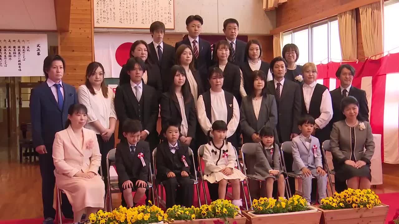 友達いっぱいつくりたい！》新入生5人の小学校で入学式【高知】（2026