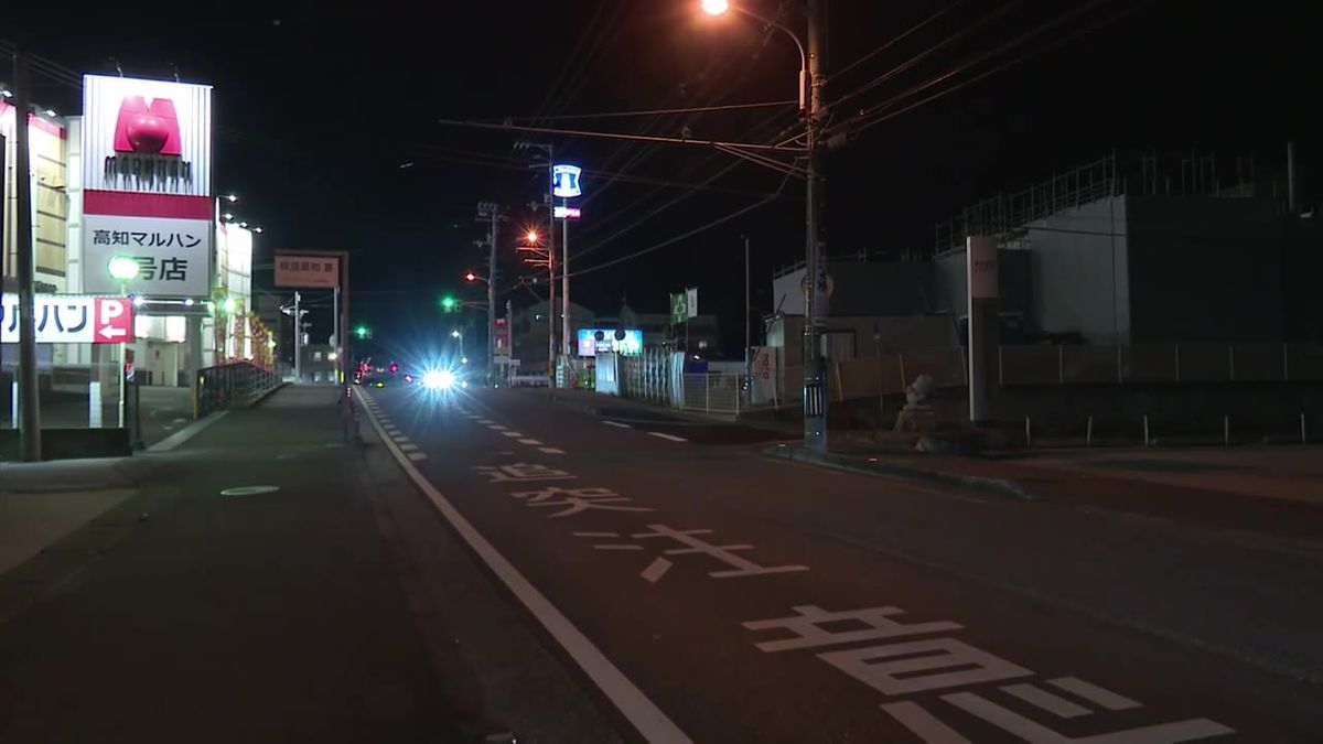 12日に高知市一宮南町の県道で死亡事故 原付バイクが軽自動車に追突【高知】