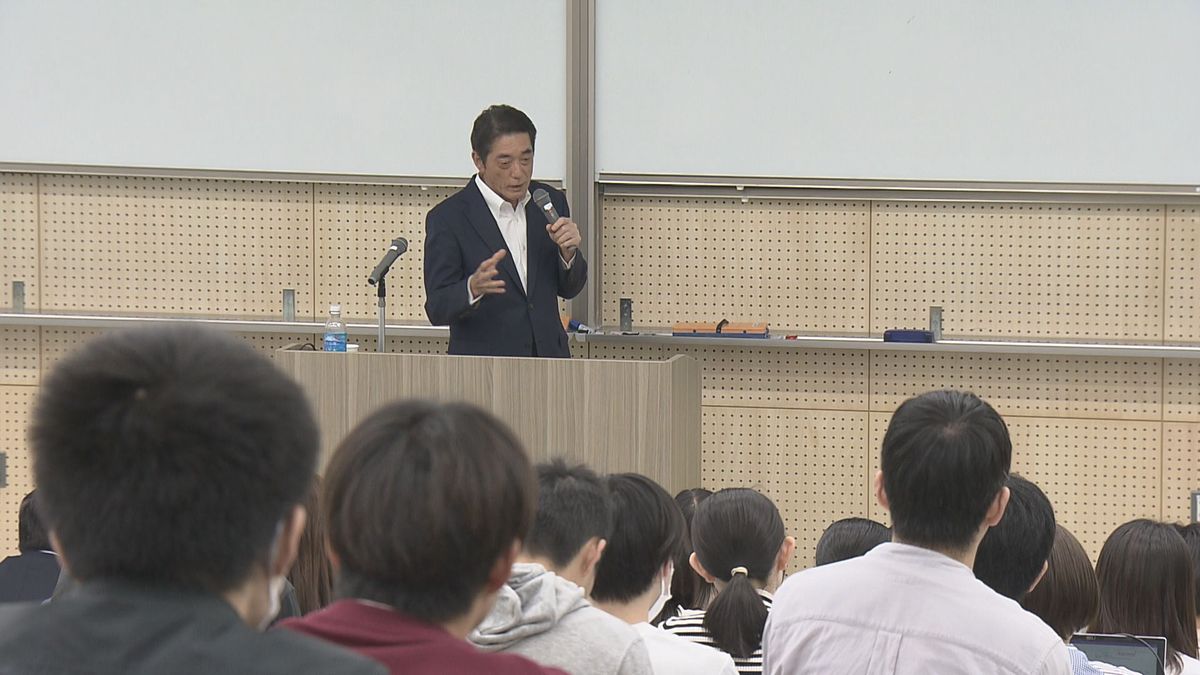 テーマは「人口減少と若者の地元定着」中村知事が大学生と愛媛の未来を考えるシンポジウム