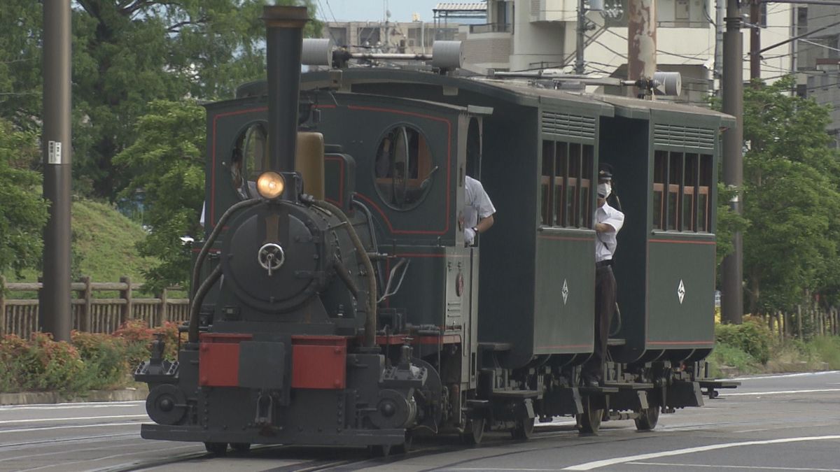 松山観光の定番“坊っちゃん列車”が全面運休に「深刻な運転士不足で」伊予鉄道
