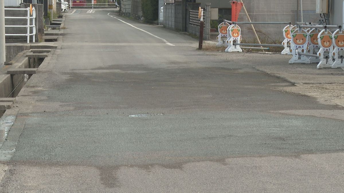 道路に横たわっていた25歳男性が車にはねられ死亡 県内の交通事故死者数は44人に