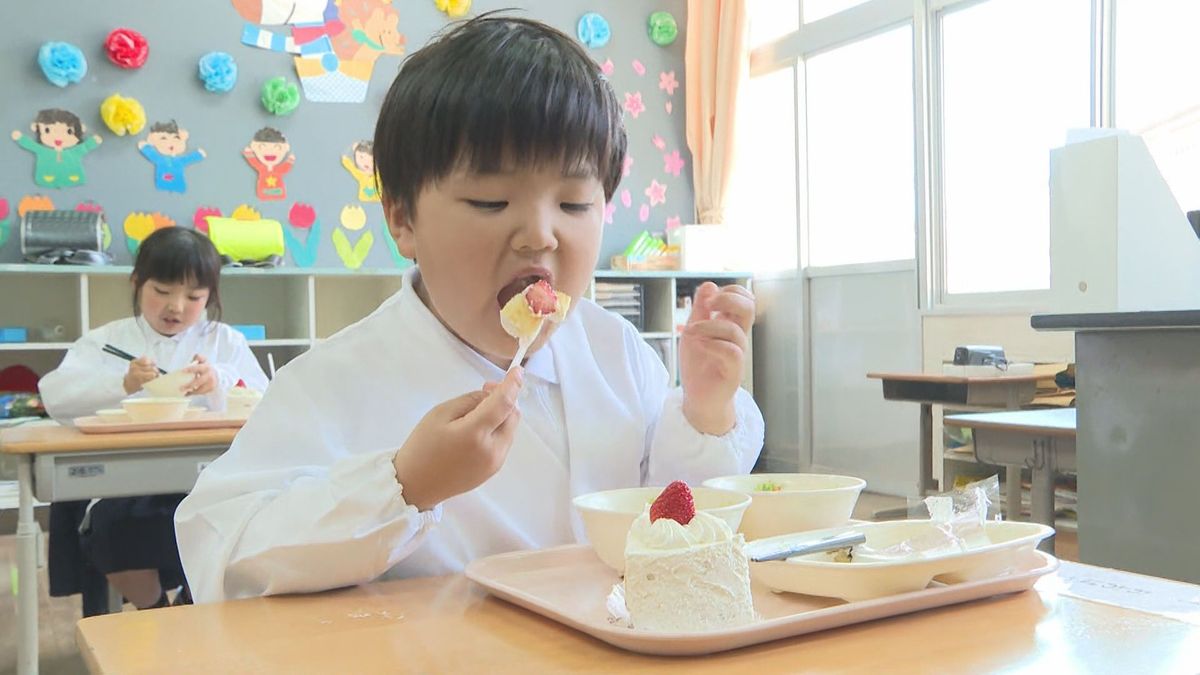 専門店がない島の小学生たちへ！入学・進学祝いにショートケーキをプレゼント【愛媛】