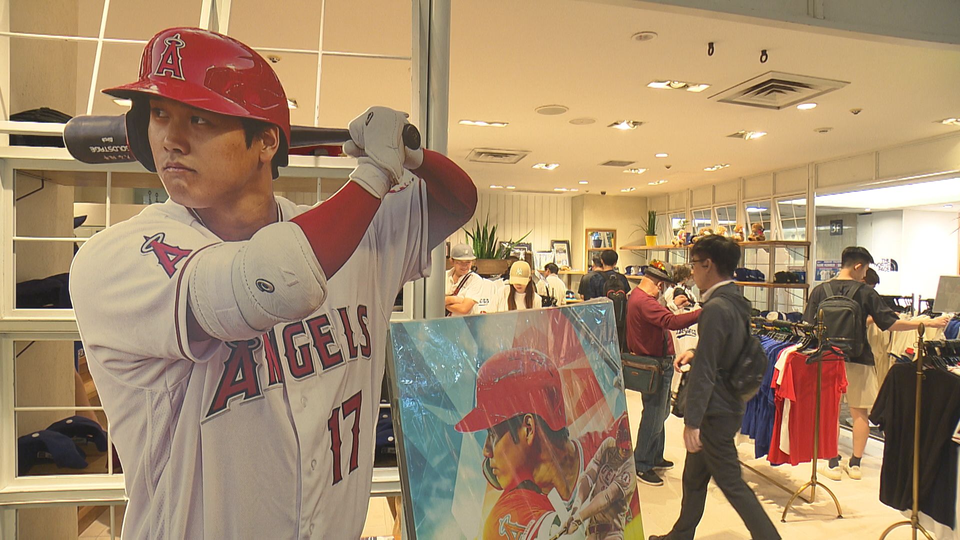 大谷翔平選手の公式グッズ集めた期間限定ショップが松山市にオープン