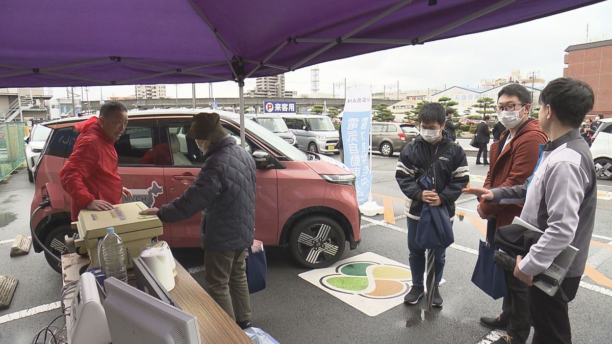 自動車学校の教習生に電気自動車の魅力伝えるセミナー