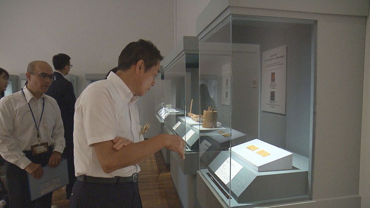 「世界遺産大シルクロード展」の特別内覧会 中国の副総領事らが出席