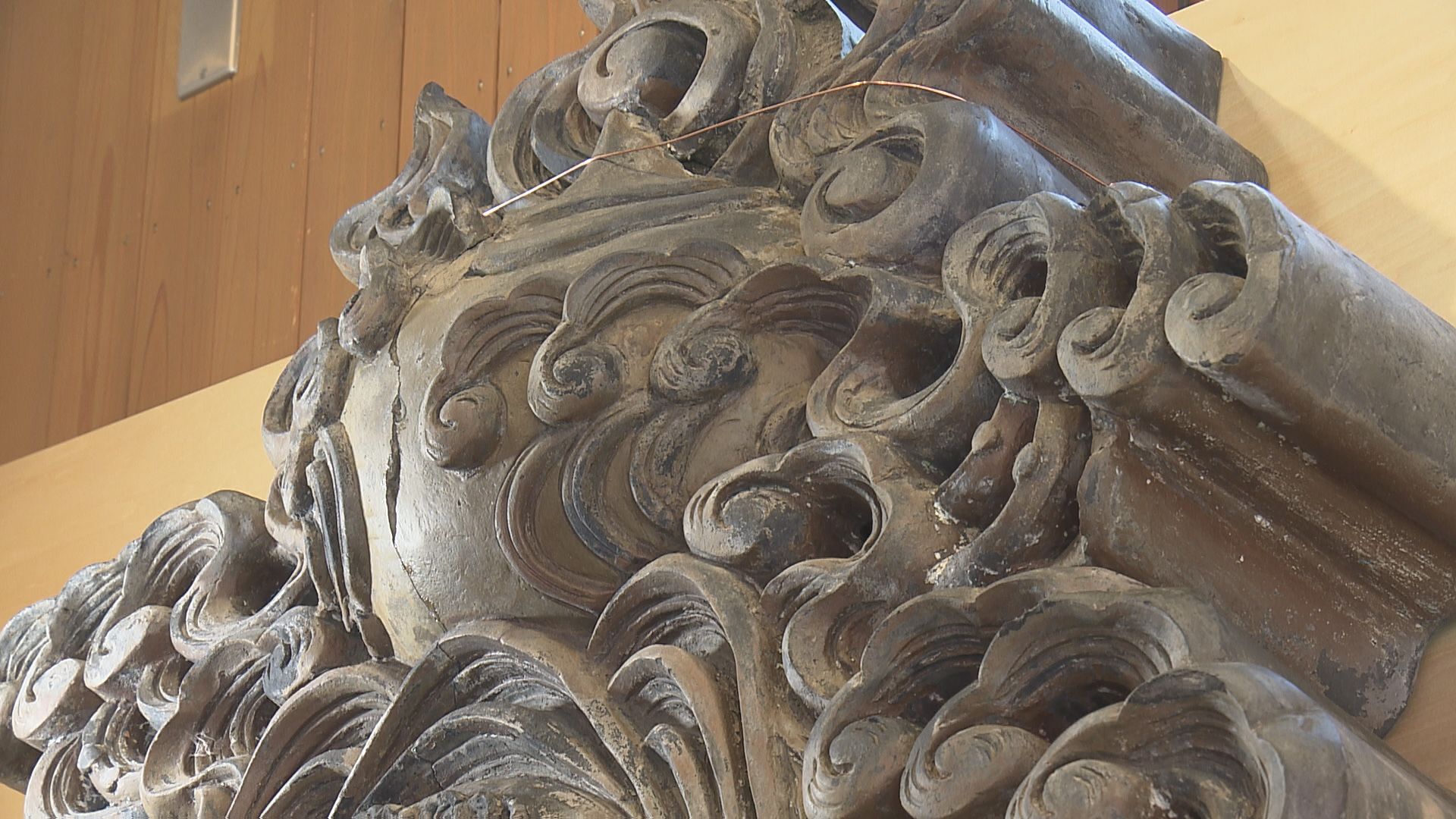 AKa6455 時代 鬼瓦 台座付き 欠けあり 【公式通販】