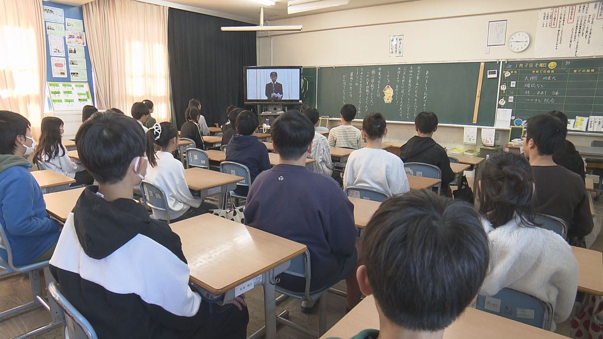ライトノベル 大賞 写真は女の子・お店了承済みです。