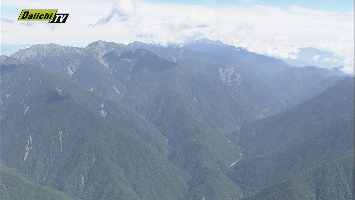 【山岳遭難か】７６歳男性が行方不明となり井川の林道で車が見つかる…警察の山岳遭難救助隊が捜索(静岡市)