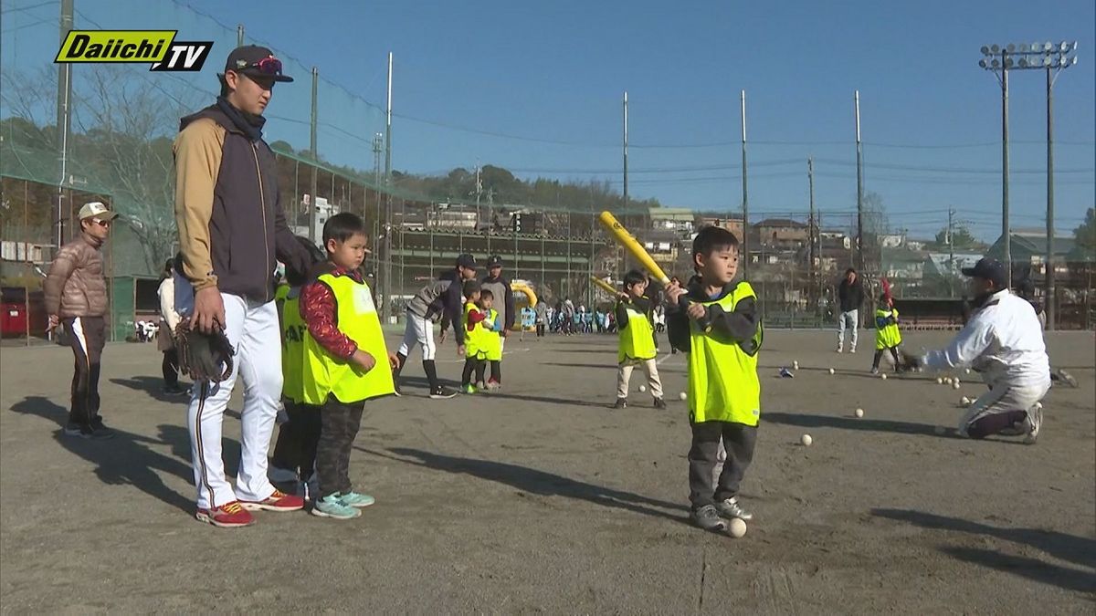 「野球の楽しさ知って！」藤枝市出身でオリックス・バファローズの 紅林 弘太郎 選手と、プロ野球ファームリーグに参入するハヤテ223の赤堀元之監督が野球教室【静岡】