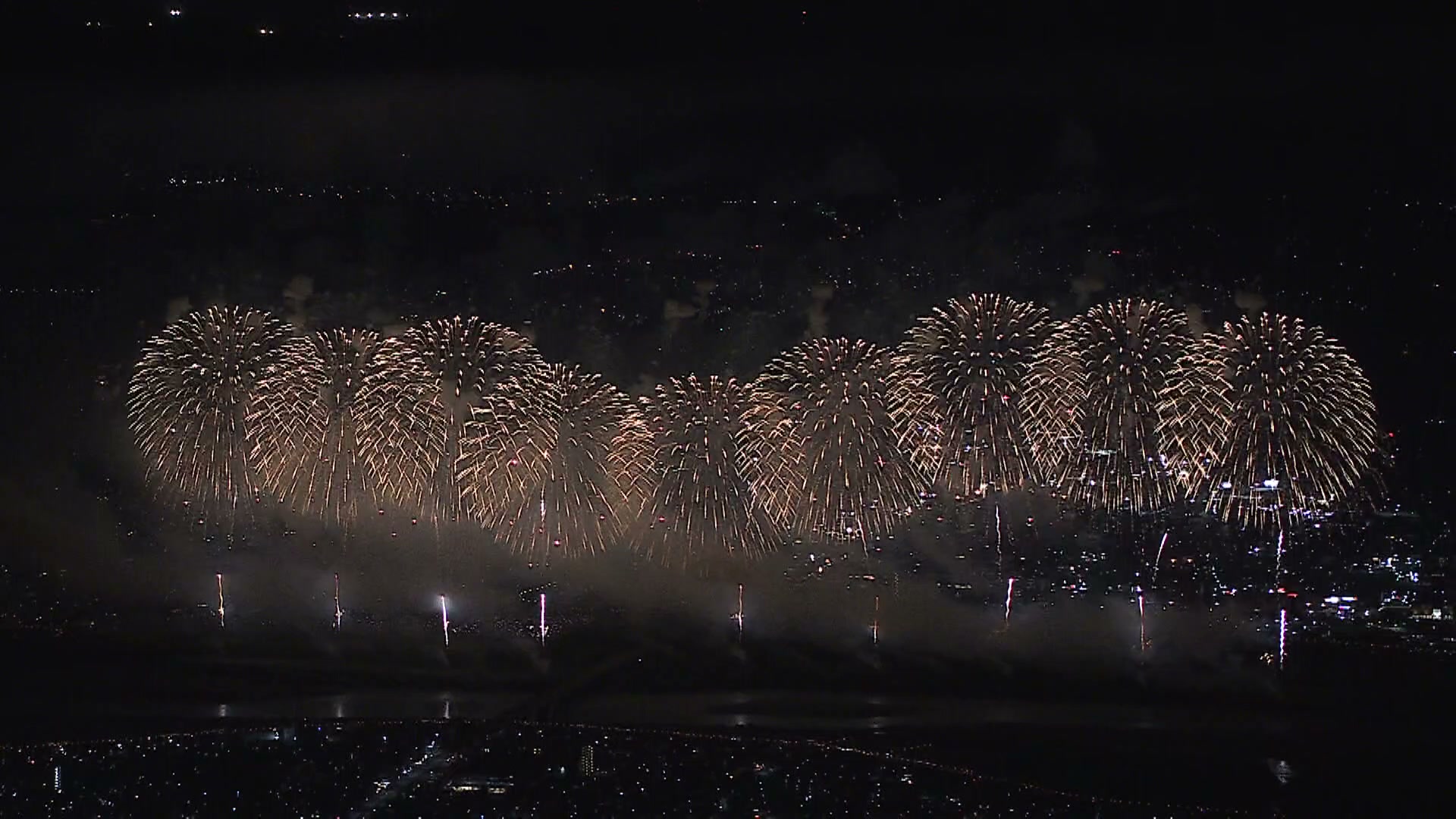 ノーカット】長岡花火 復興祈願花火フェニックス 上空映像《新潟