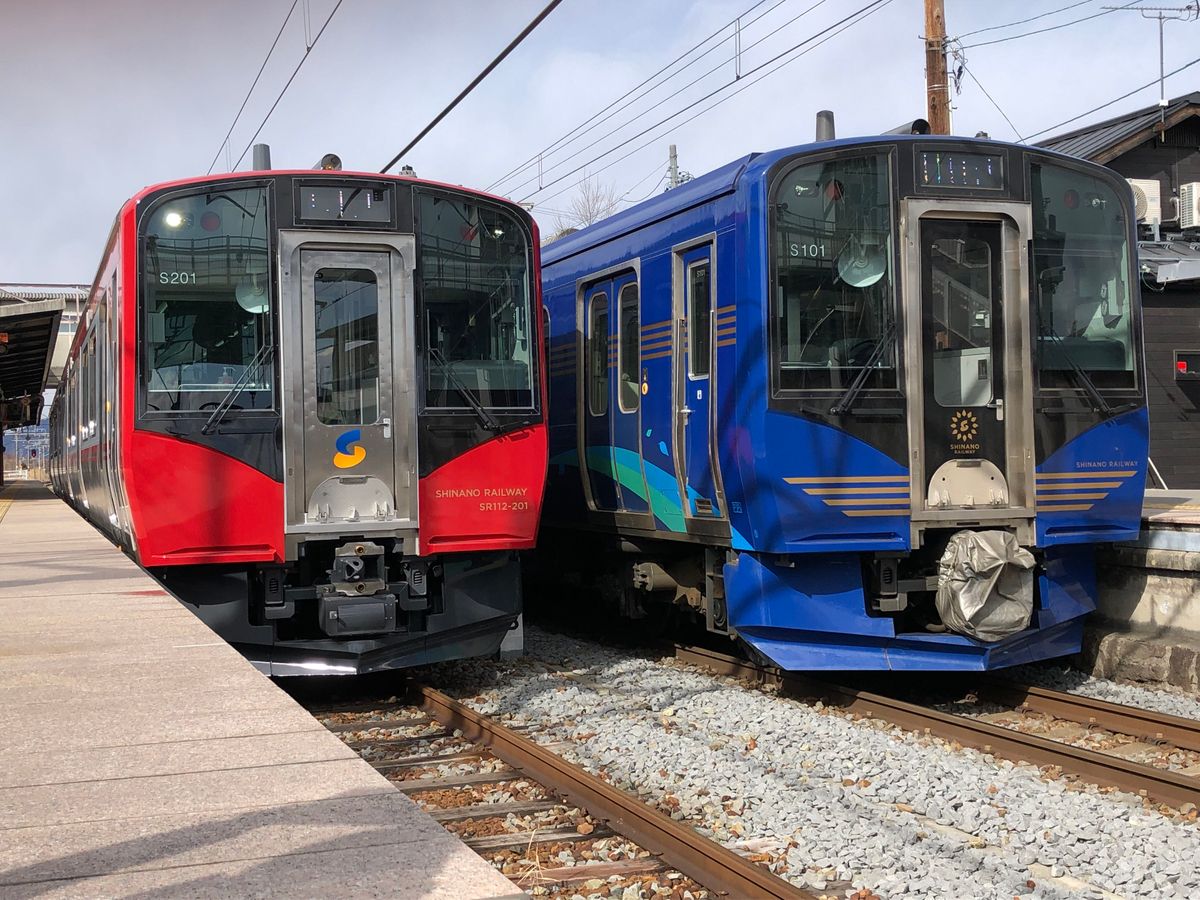 画像提供：しなの鉄道