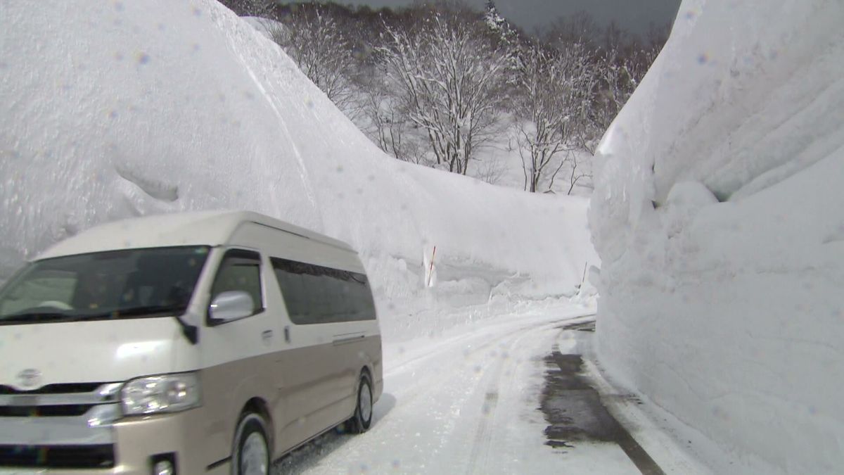 24日にかけて平地でも大雪のおそれ　中越は警報級大雪の可能性も　24日夕方までの24時間降雪量は平地で最大40センチ、山沿いで60センチ予想《新潟》