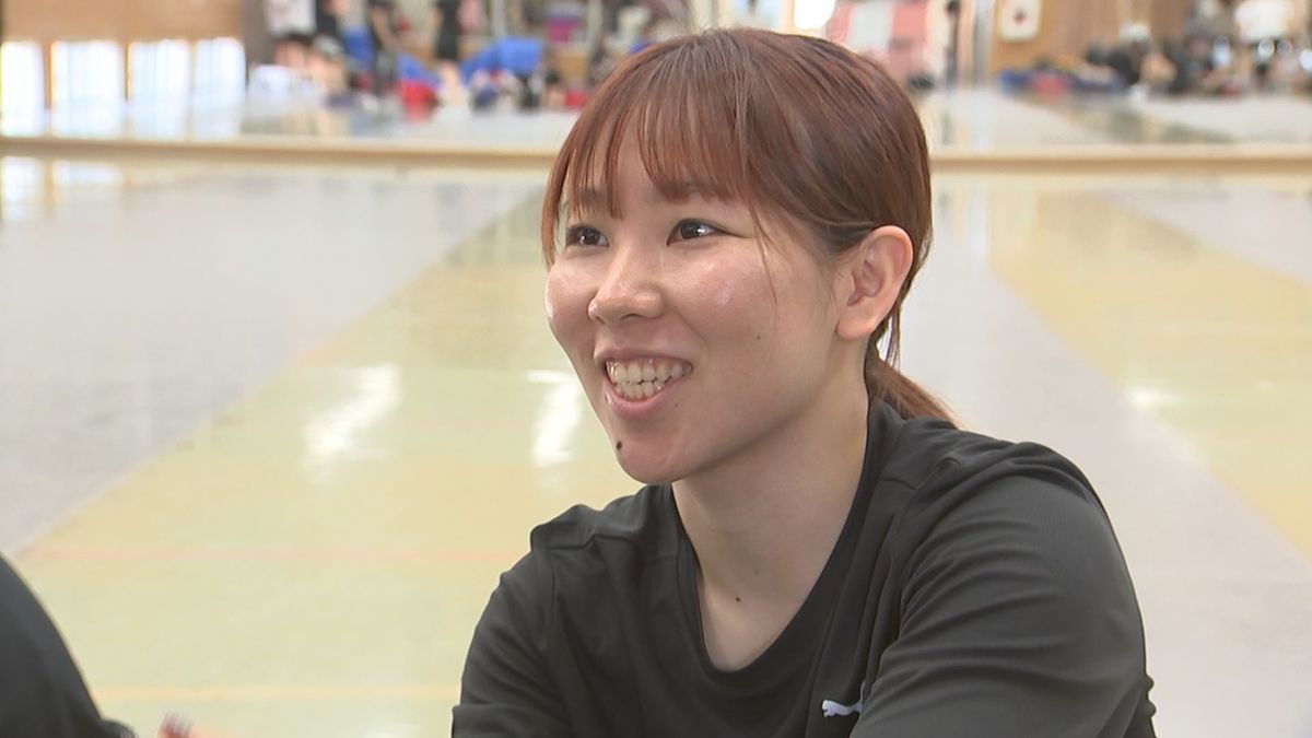 フェンシング銅メダル上野優佳選手が帰省 大分県代表の強化練習に参加 17日から九州ブロック大会に臨む