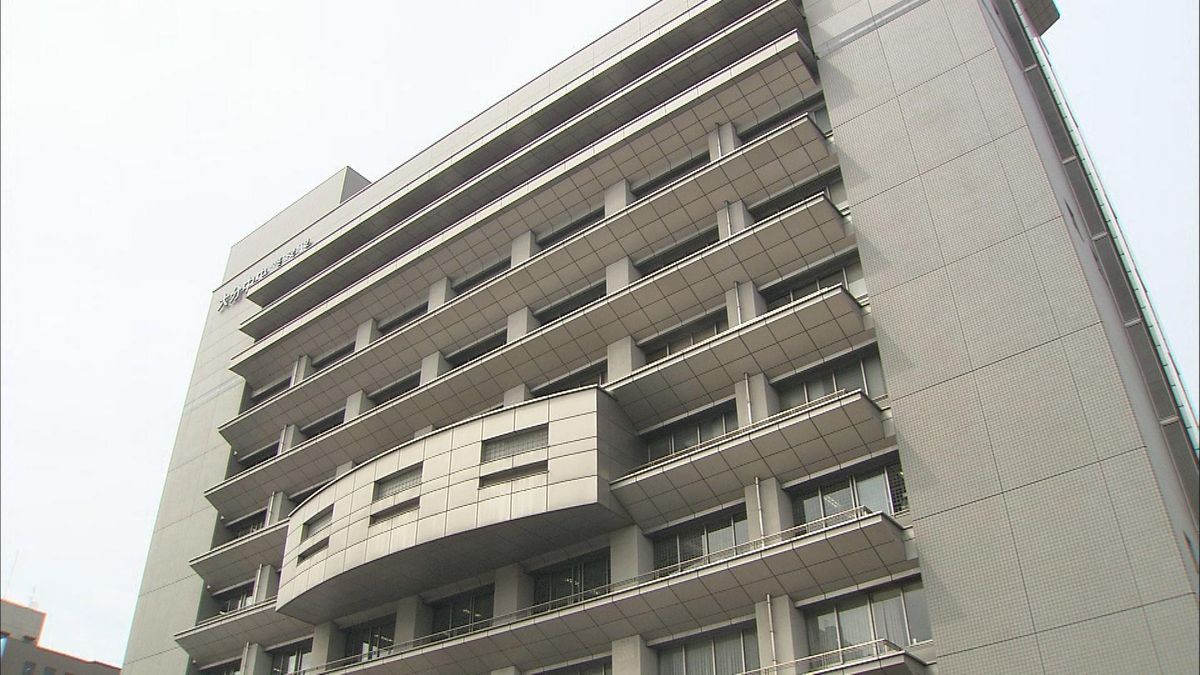 25歳女を送検　5歳の息子の首を絞め殺害しようとした殺人未遂の疑い　息子は全治1～2週間のけが　大分