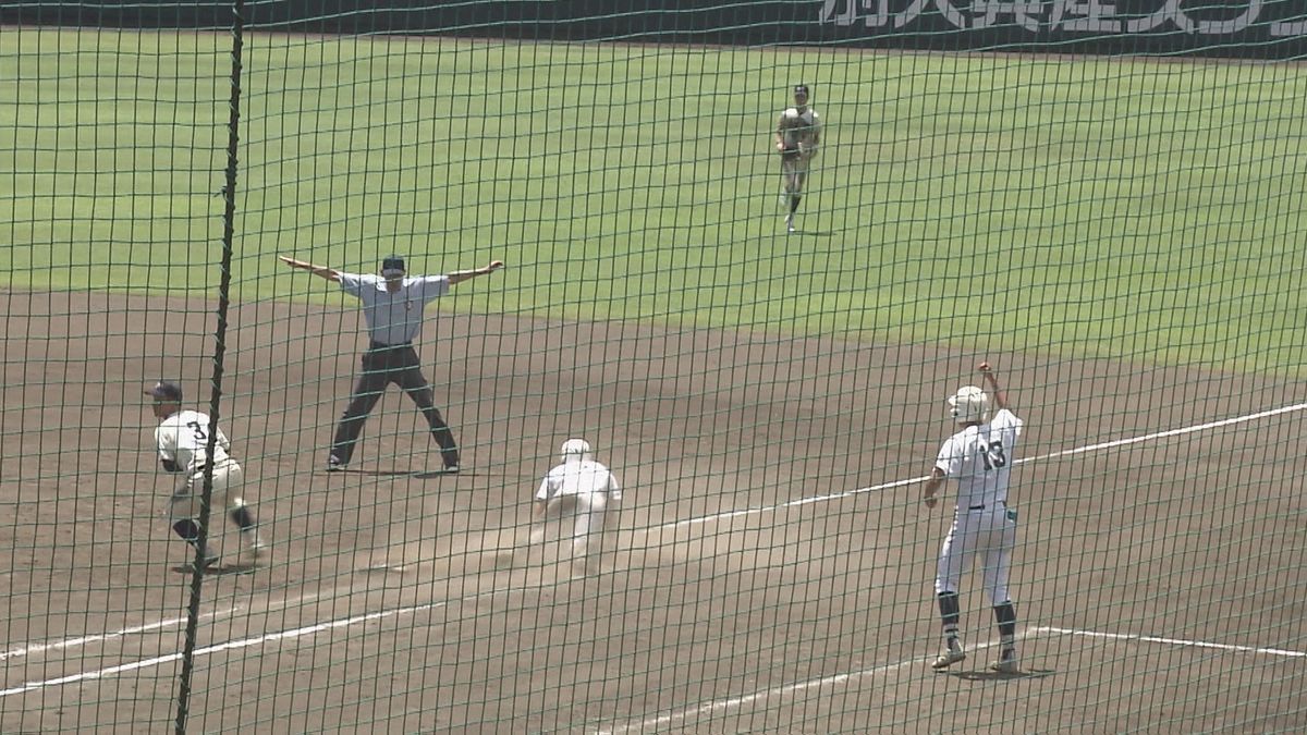 夏の甲子園大分大会　準決勝　大分舞鶴が5対4で大分を下し2年ぶりの決勝進出へ