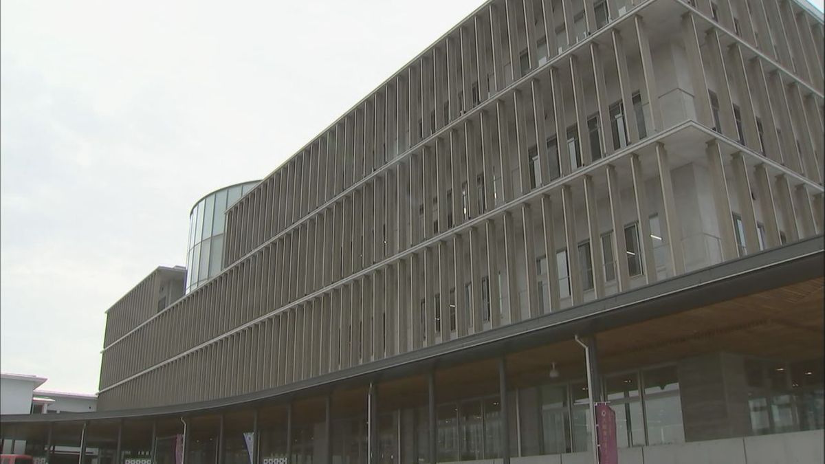 学校印の誤りで卒業証書回収 国東市の小学校 大分