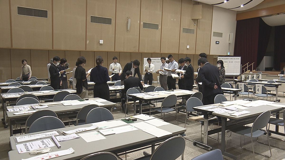 衆院選15日公示　県内3つの小選挙区に10人が立候補表明　県庁では受け付けのリハーサル　大分