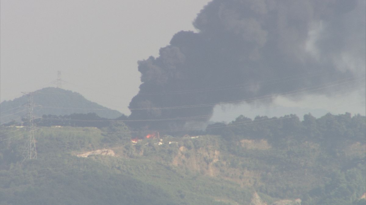 黒煙立ち上る　産業廃棄物処理場で火事　大分県大分市