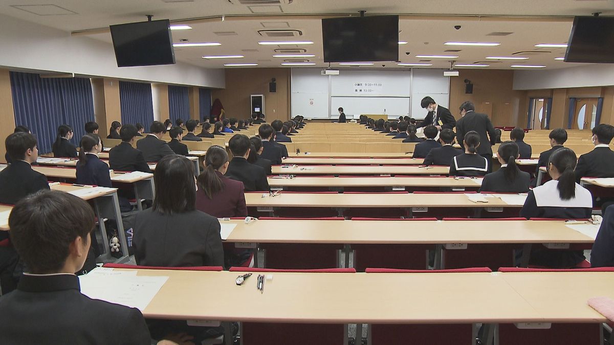 大分大学で推薦入試 受験生が小論文や面接に臨む 合格発表は12月2日