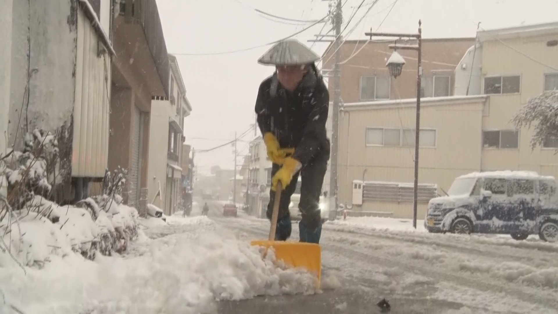 強い冬型の気圧配置　北部の山沿いを中…