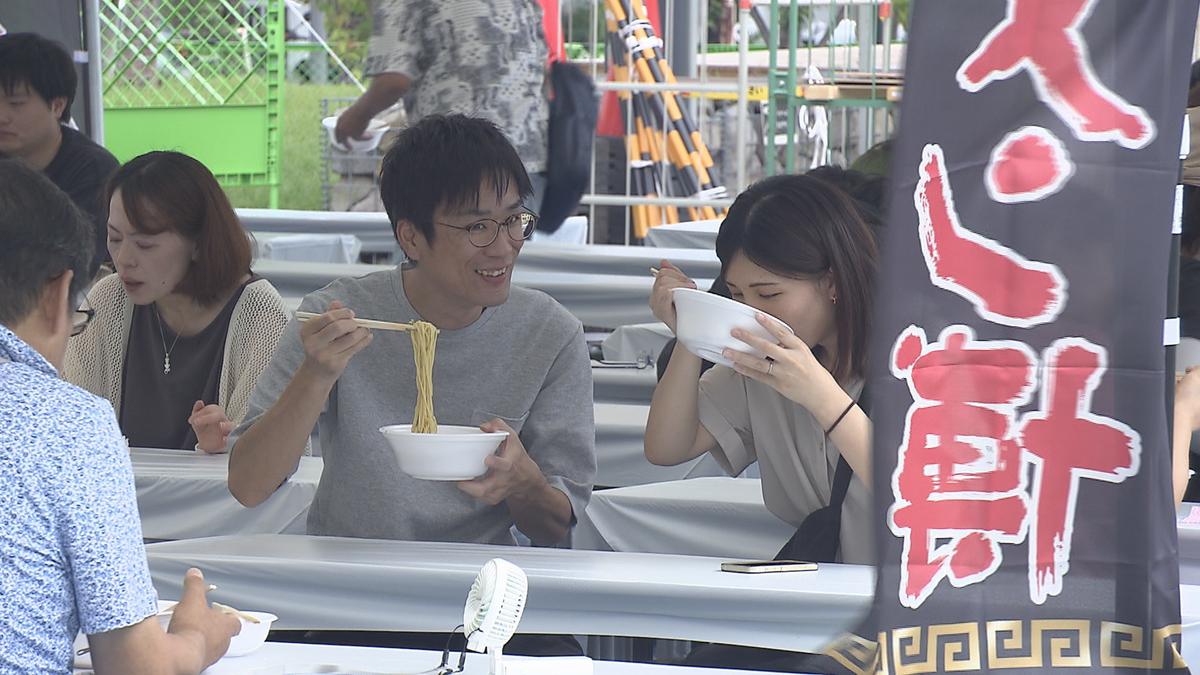 【信州ラーメン博】期間限定！全国の人気ラーメン店が集結　お目当ての一杯求めにぎわう