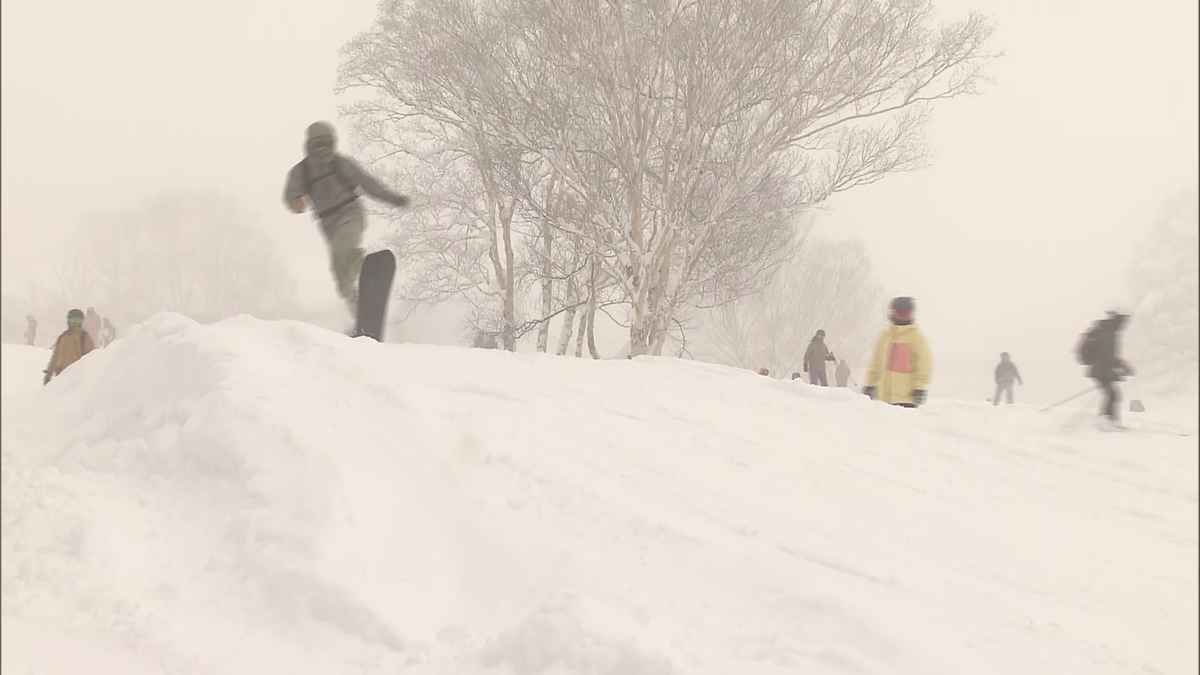 「最高です！雪に温泉」３連休最終日もスキー場にぎわう【長野】