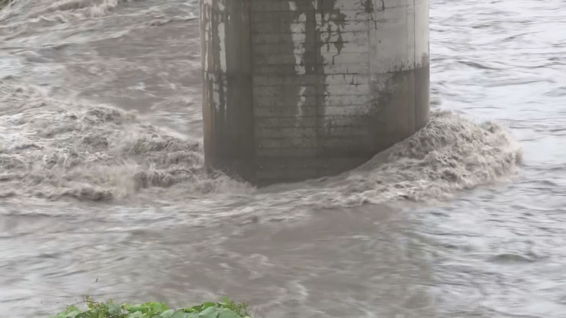 台風7号は温帯低気圧に変わる見込み　降雨で地盤の緩んでいる所も…長野県の中部と南部は土砂災害に注意【…
