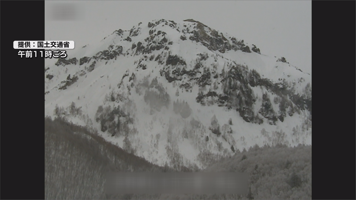 【焼岳】噴火警戒レベル「2」に引き上げ 山頂付近を震源とする微小な火山性地震増加　想定火口域から概ね1キロの範囲で大きな噴石などに警戒