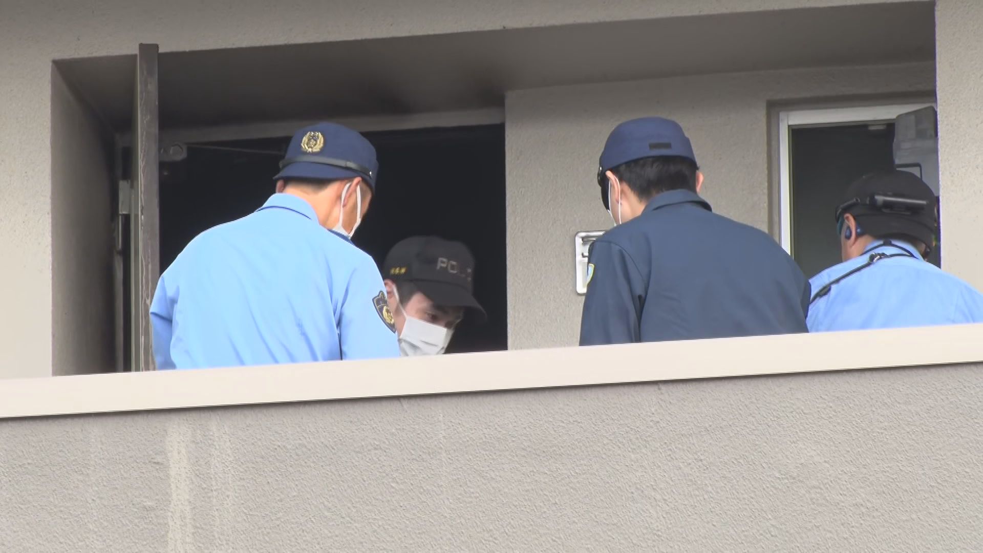「隣の部屋から煙が出ている」　諏訪市でアパートの一室焼く　住人の男性(21)が意識不明【長野】
