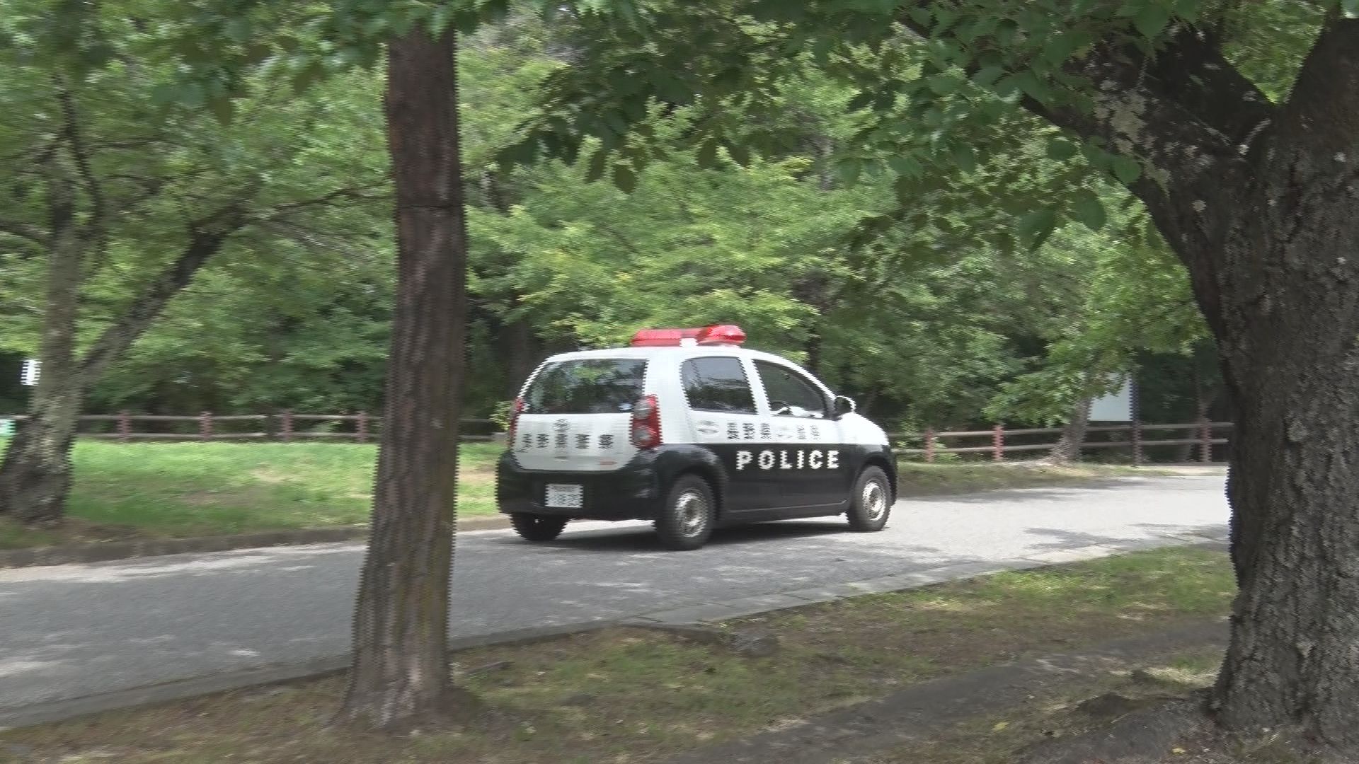 松本市の住宅地に「クマがいる」　警察…