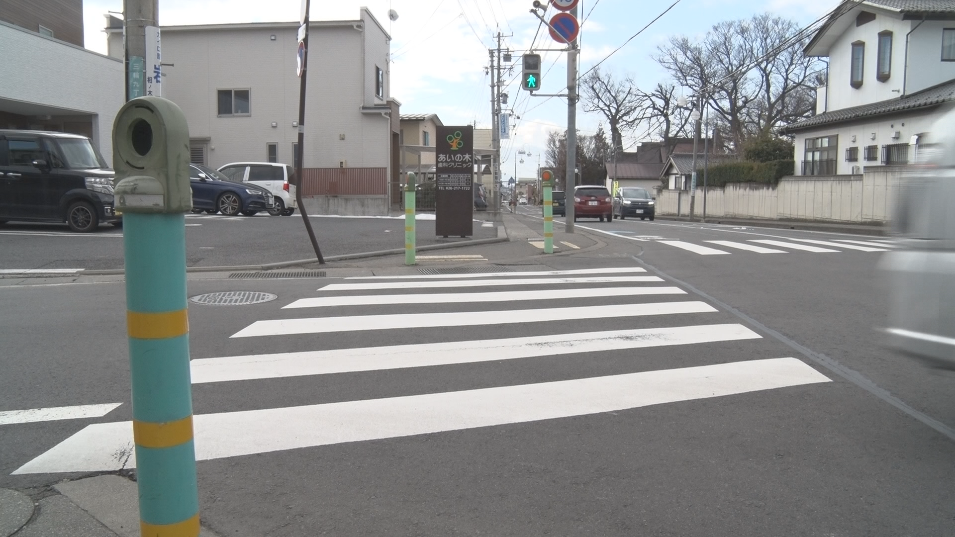 無免許で車を運転し児童をはねる　児童は足を骨折する大けが　事故の申告をせずに立ち去った男（34）を逮…